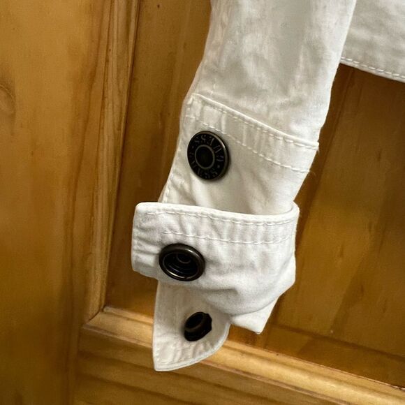 Vintage white Guess jacket size XS - Picture 2 of 8